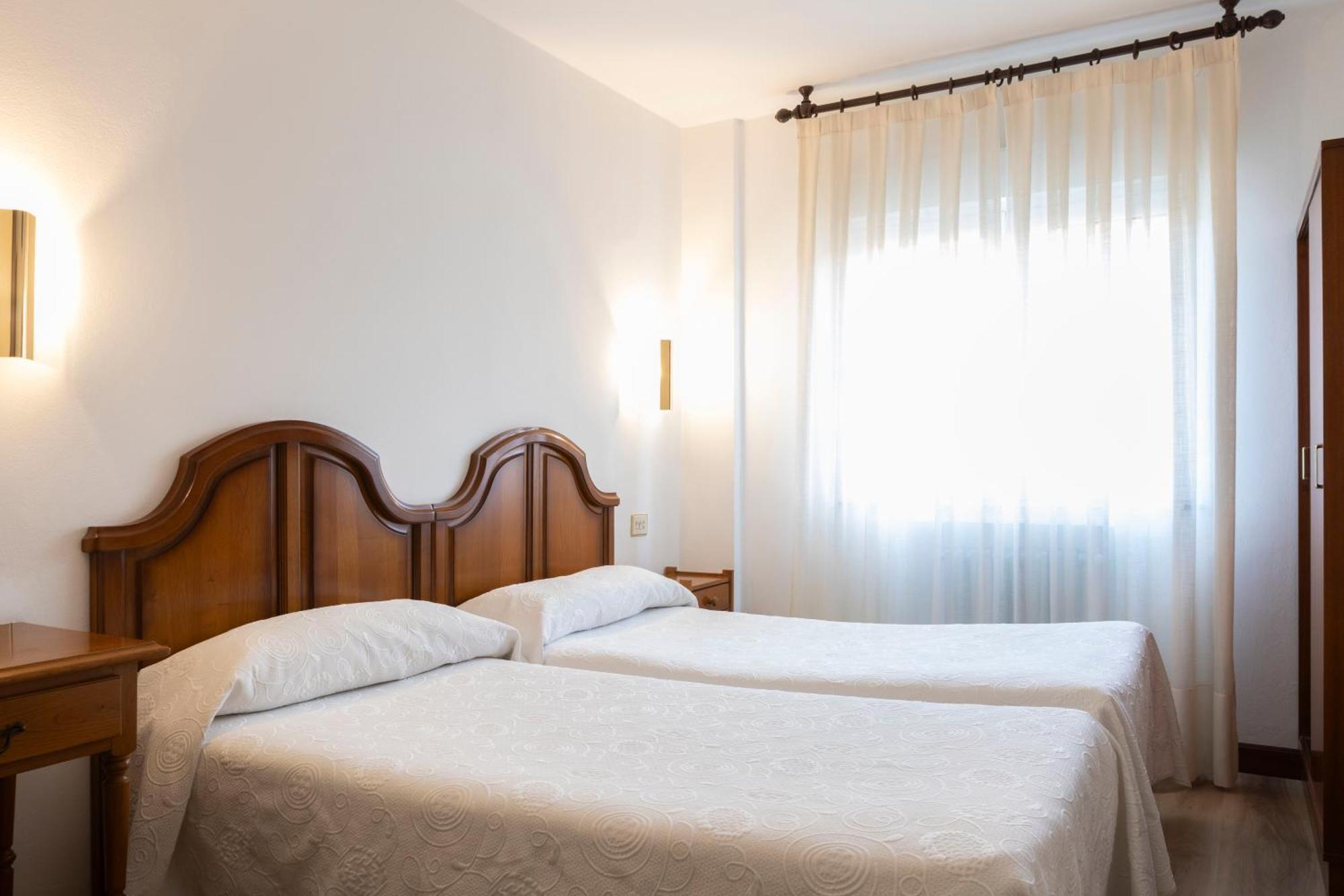 Hotel Cabeza Noreña Kültér fotó